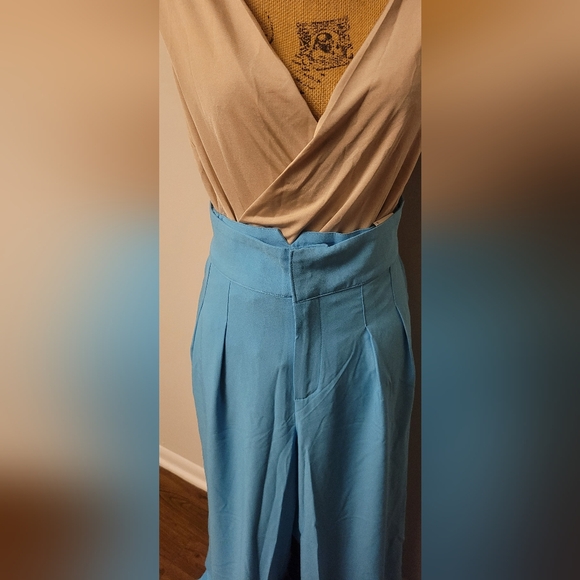 High-Waisted Long Pants - Picture 3 of 7